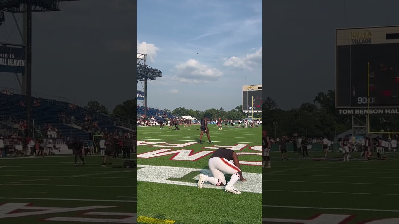 Cleveland Browns kicker Cade York warming up ahead of 2023 Pro Football Hall of Fame Game