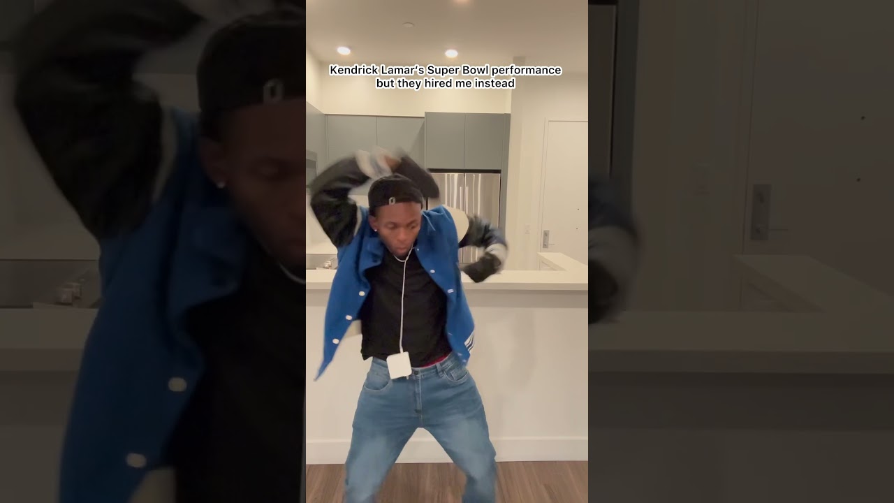 Kendrick Lamar‘s halftime performance except I’m a back up dancer 😂￼